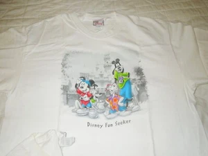 Vintage Disney Store Fun Seekers Tee Shirt L pre-owned - Picture 1 of 5