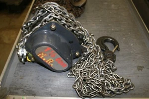 Konecranes KM Series II 1-1/2 Ton Chain Hoist - Picture 1 of 7