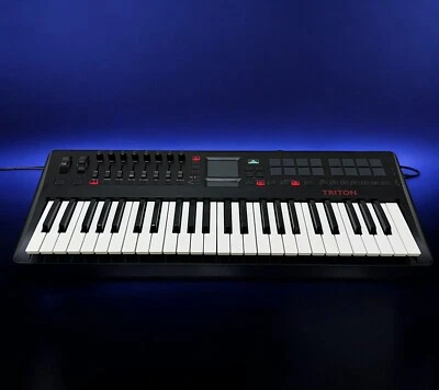 KORG TRITON taktile 49 Keys Synthesizer Tested/working - Image 1 of 4