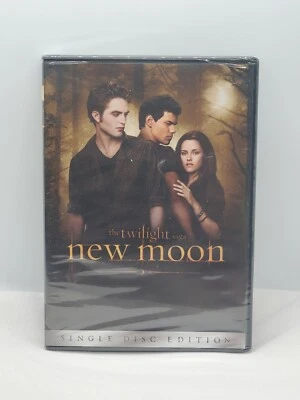 The Twilight Saga: New Moon (DVD, 2010) New - Image 1 of 2