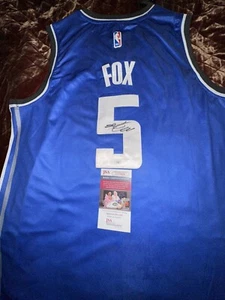 De’aaron Fox signiertes Trikot Sacramento Kings JSA COA - Bild 1 von 4
