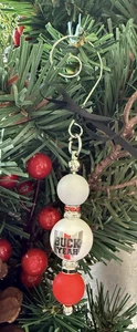 Handgefertigter Ohio State Buckeyes Weihnachtsschmuck mit Perlen College Fan Geschenk Fußball - Bild 1 von 4