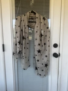 MYRA BAGS STARY AFFAIR SCARF BRAND NEW WITHOUT TAGS SO CUTE!!! - Picture 1 of 5