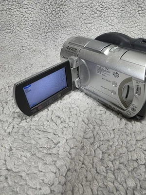 Sony Handycam DCR-DVD408 CAMCORDER ONLY  4.0 Megapixel - Image 1 of 4