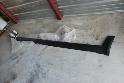 NUEVO GENUINO GM PANEL DE MOLDEO BASCULANTE DERECHO INFERIOR 05-07 IMPRIMACIÓN RELÉ SATURNO 15816437 Foto 1 de 4