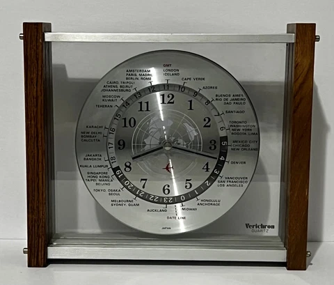 MCM Verichron Red Jet Plane Working Desk/Mantle Clock 8”x9”x3” Cover