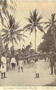 SUVA FIJI EL TRIÁNGULO VICTORIA PARADE GRAN VISTA POSTAL ANTIGUA - Imagen 1 de 2