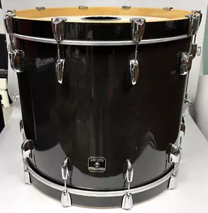 Gretsch Renown Maple 22" by 18" Bass Kick Drum Translucent Black Gloss Finish - Picture 1 of 4