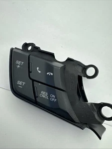 Ford Mustang S550, SW-7566 / FR3T-9E740-FAW Steering Wheel Button Control Module - Picture 1 of 7