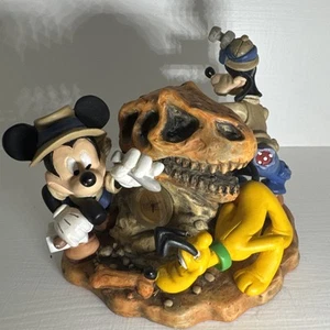 Disney World Animal Kingdom Big Dig in the Boneyard Figurine Statue Collectable - Picture 1 of 7