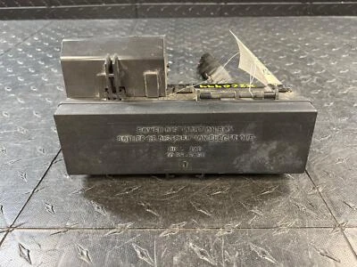 2000 -2001 Ford Explorer Engine Fuse Box 4L V6 AT 4x4 Foto 1 de 3