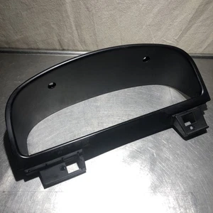 1994–97 Nissan D21 Instrument Cluster Bezel OEM Black 68240‑75P00 - Picture 1 of 12