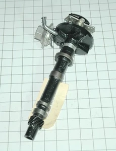 1958 CORVETTE & CHEVY 1110890 DISTRIBUTOR DATED 7M16 283/230HP CORVETTE RESTORED - Picture 1 of 3