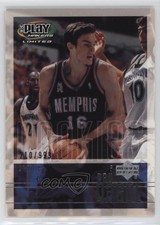 2001-02 UD Playmakers Limited /999 Pau Gasol #139 Rookie RC HOF