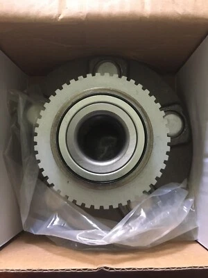 Ступица колеса и подшипник со стороны водителя и пассажира NEWRear для Nissan Maxima 1997-1999 годов выпуска - Изображение 1 из 4