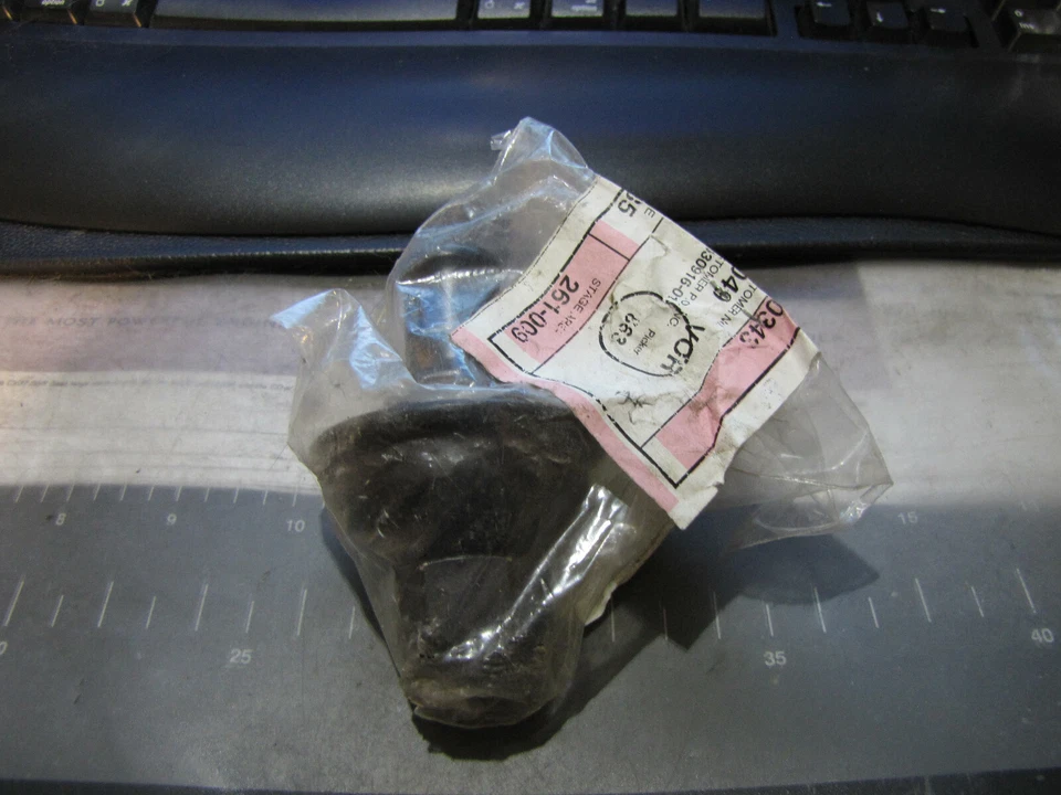 NUEVO OE Saab 900 9000 SAI Bomba de inyección de aire secundaria Válvula de retención 1994 1996 Foto 1 de 1