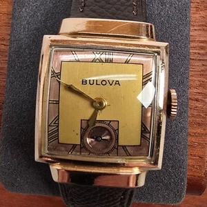 VTG 1940s Bulova Westchester Unisex Watch Rare Dual Tone Dial Leather Strap Runs - Picture 1 of 10