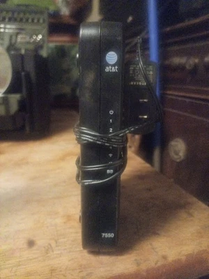 Netgear Router B90-755025-15 - Compatible DSL Modem - Image 1 of 4