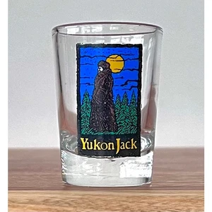 Yukon Jack Full Moon Schnapsgläser - 2er Set Canadian Honey Whiskey Sammlerstück - Bild 1 von 6