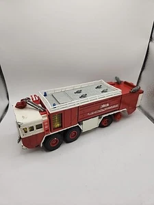 Metz Flugfeld V332 Diecast Fire Engine - Picture 1 of 8