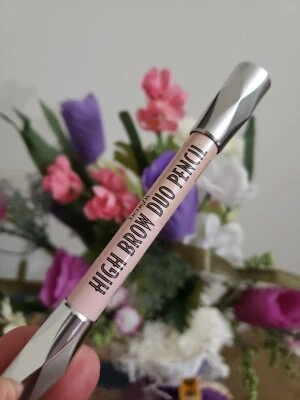 Benefit High Brow Duo Pencil Linen Pink/Soft Gold 1.4g each Full Size $25 - Image 1 of 4
