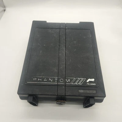 Estuche rígido vintage negro Phantom III Plano aparejos de pesca 14""  Foto 1 de 4