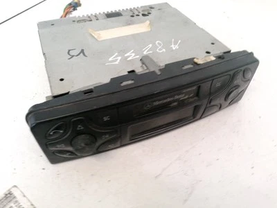 A2038201686 Kassettenradio Autoradio  Mercedes-Benz C-CLASS DE1691849-40 - Bild 1 von 4