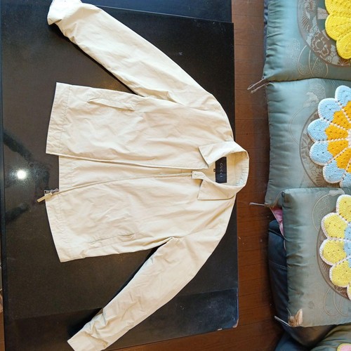 Giacca Gucci nylon beige taglia 48 tutte le stagioni usata ottima logo zip