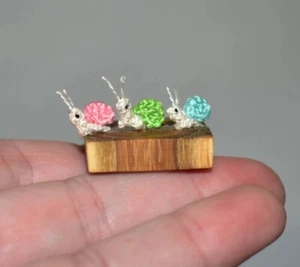 Extremely Micro Snail 0.4" Dollhouse Miniature Pet Tiny Animal Toy Gift - Picture 1 of 8