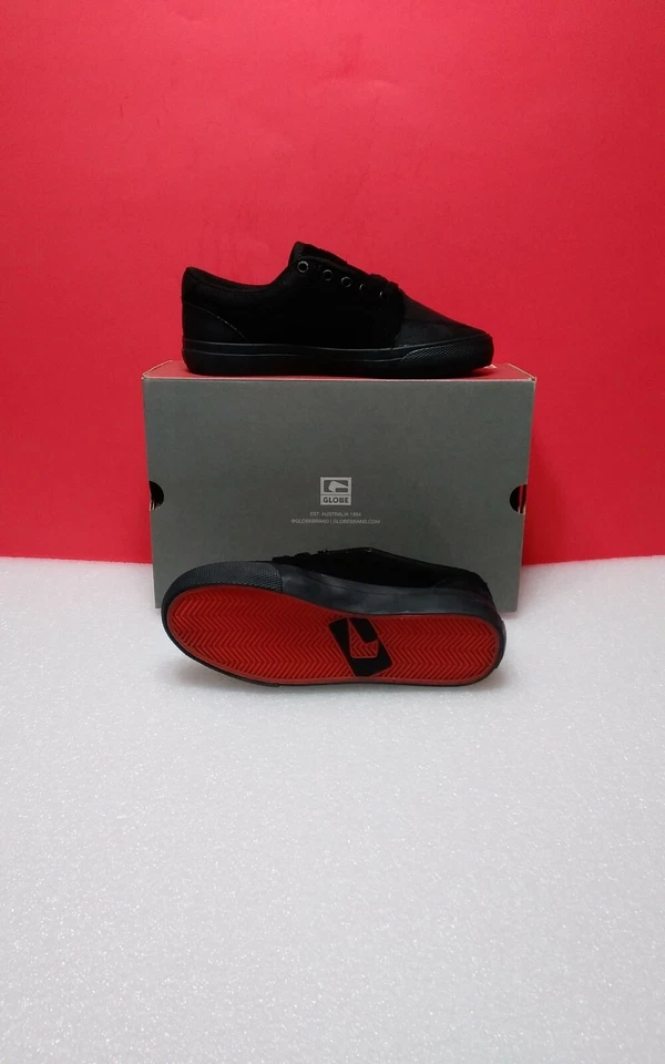 GLOBE GS KIDS SHOES SIZE-5  COD/207 / 208 - Image 1 of 4