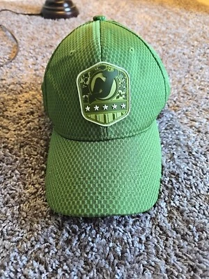 Gorra New Jersey Devils Prudential Camuflaje Logo Snapback SGA Hombres Mujeres NHL Verde Foto 1 de 4