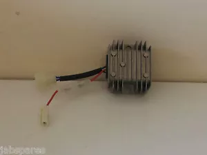 Yanmar L40, L48 15 Amp Regulator (3 Wire Type) - Picture 1 of 1