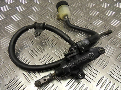 Главный цилиндр заднего тормоза Yamaha R1 5PW BREMBO 2002–2003 - Изображение 1 из 4