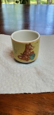 Royal Doulton Disney Winnie The Pooh Collection TIGGER Egg Cup 2001 Excelente  Foto 1 de 4