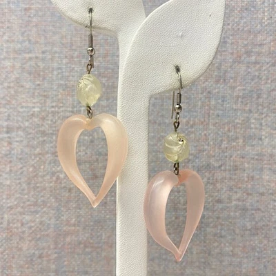 Pendientes colgantes con cuentas de corazón rosa esmerilado Y2K estético moderno accesorio de moda Foto 1 de 4