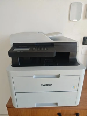 Brother MFC-L3730CDN Stampante Laser Multifunzione  - Immagine 1 di 2