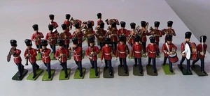 X31 Prince August Grenadier Guard Marching Band Soldiers Trooping the Colour - Picture 1 of 9