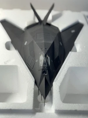 Franklin Mint Armour-F 117 Stealth Fighter US Air Force 1:48 #98062-Cast NUEVO EN CAJA Foto 1 de 4