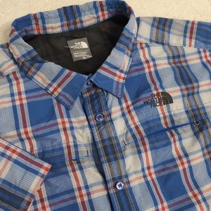 The North Face Blue Red Plaid Short Sleeve Vented Nylon Zip Pockets Lightweight - Picture 1 of 10