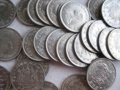 Thailand lot of 27 Coins Baht  BE2505 UNC  #142 - Image 1 of 4