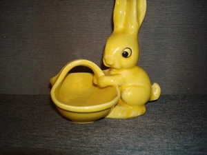 Goebel Hummel Hase Gelb mit Korb Höhe ca 13 cm  SWEAT - Bild 1 von 10