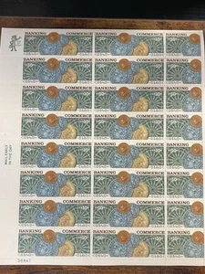 US COMM 10 SHEETS OF 40 SCOTT#1578a 1975 10c BANKING COMMERCE ISSUE MNH VAR P#s - Picture 1 of 2