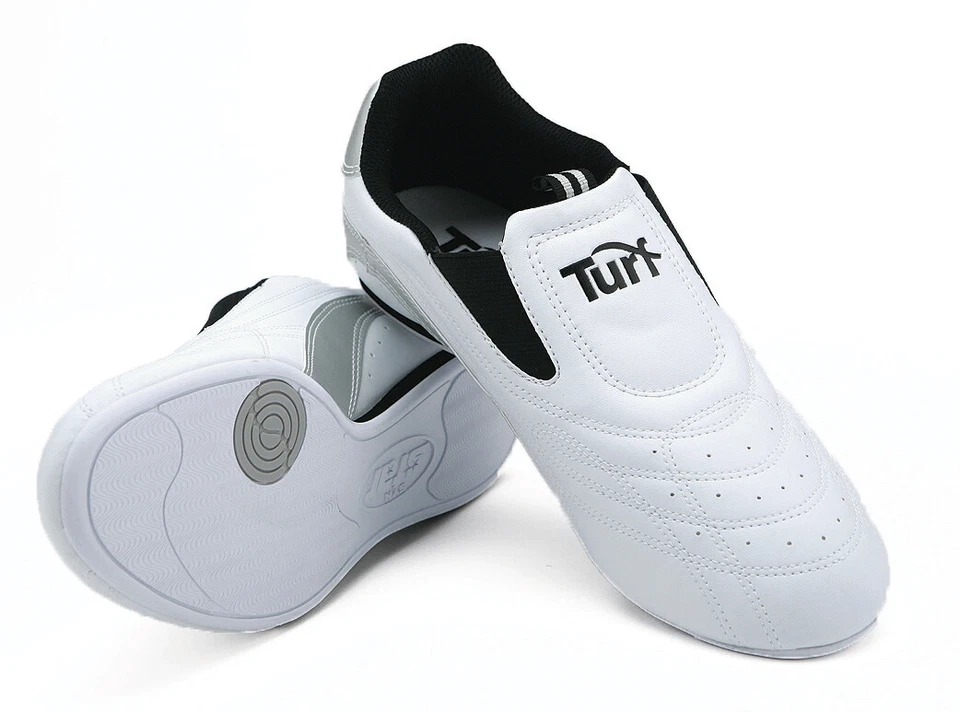 New Martial Arts Taekwondo Tai Chi Kung Fu Turf Shoes Gym Lightweight Sneakers  - Image 1 of 1