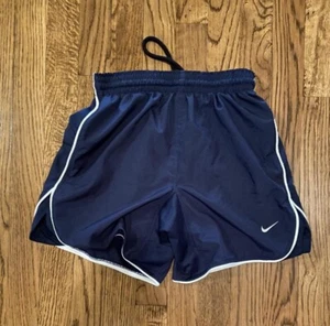 Vintage Women’s Nike Shorts - Picture 1 of 3