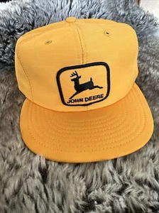 De colección Nuevo John Deere Louisville MFG CO. Gorra Sombrero Gorra Amarillo Con Negro EE. UU. - Imagen 1 de 6