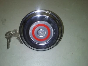 1975-1977   Ford  E100-350 Econoline Van     Locking Gas Cap*** - Picture 1 of 2