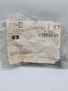 Cabezal hexagonal de tornillo y arandela genuino Mopar OEM M12-1,75x111 número de pieza 06505796AA - Imagen 1 de 4