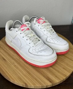 Nike Air Force 1 GS White Racer Pink Size 4y Woman's Size 5.5 AO2296-101 - Picture 1 of 13