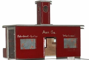 in der Nachkriegszeit hergestellter Modellbahnhof Spur 0, Bahnhof Aue Sachsen - Bild 1 von 4