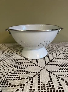 Colander Enamel 11”Dia. Country Kitchen Utensil- See Pictures Never Used - Picture 1 of 5